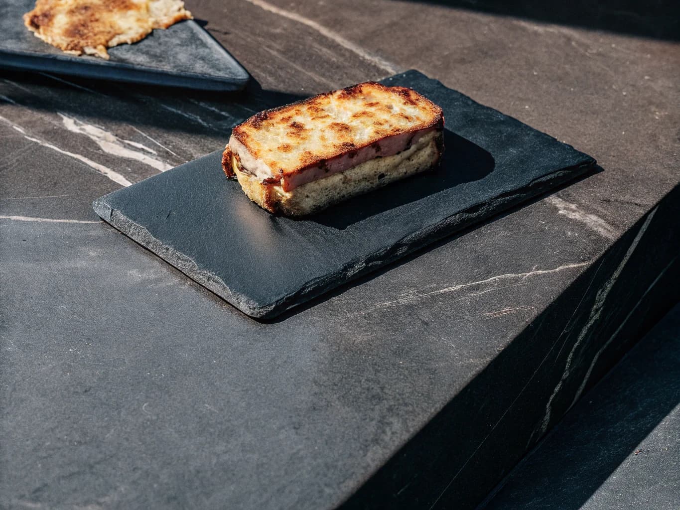 Croque monsieur — pripravljena jed